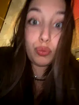 VelvetVixenI online show from November 17, 4:57 pm