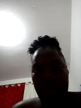 Snapshot of Loaiza75 chatting on December 14, 3:51 am Loaiza75 online show from December 14, 3:51 am