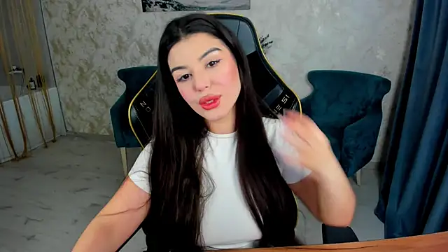 AlluringAriel online show from April 29, 11:36 am