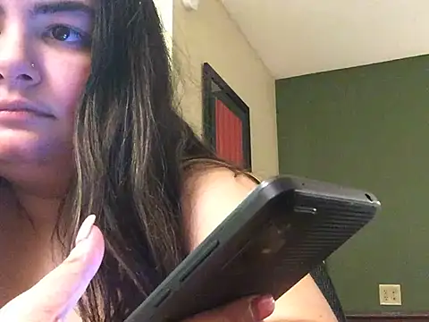 littlemissbabycakes online show from March 19, 6:39 am