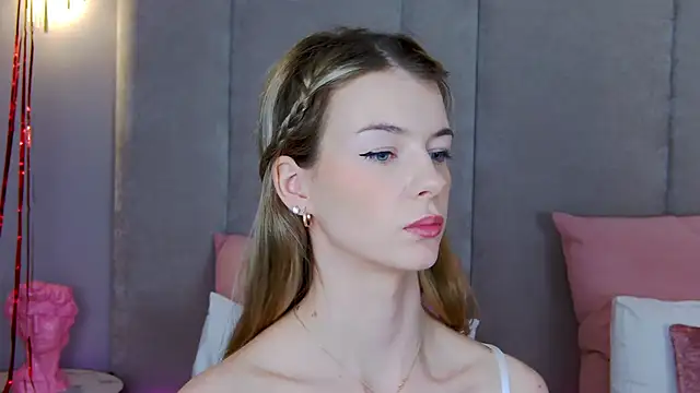 MeganMour online show from February 16, 7:38 pm