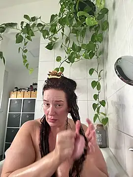 Engel mia online show from April 18, 10:30 am