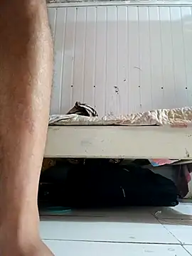 Snapshot of frotasso chatting on February 20, 1:46 am frotasso online show from February 20, 1:46 am