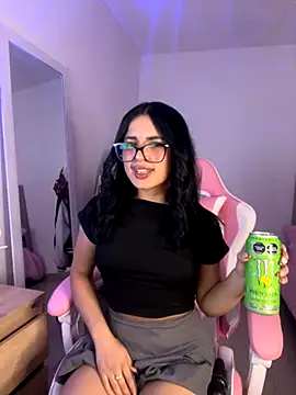 Emily-14 online show from October 17, 4:26 am