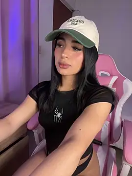 Emily-14 online show from January 16, 2:37 am