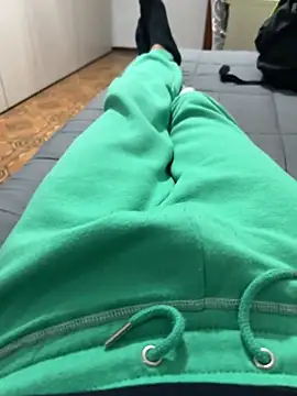 93moro online show from December 29, 3:46 pm