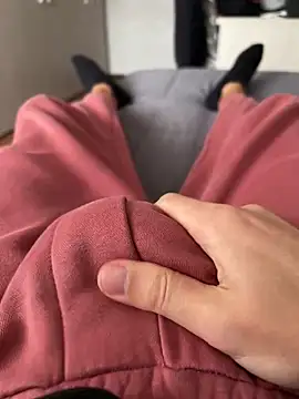 93moro online show from January 17, 11:38 am