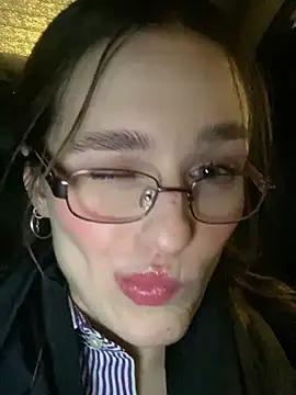 Snapshot of Mia_Mia_M chatting on February 26, 5:56 pm Mia Mia M online show from February 26, 5:56 pm