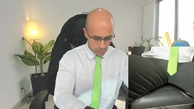 ryan master  online show from December 27, 3:59 pm