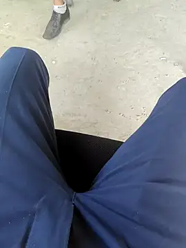 Snapshot of bananadick____ chatting on December 16, 8:41 am bananadick online show from December 16, 8:41 am