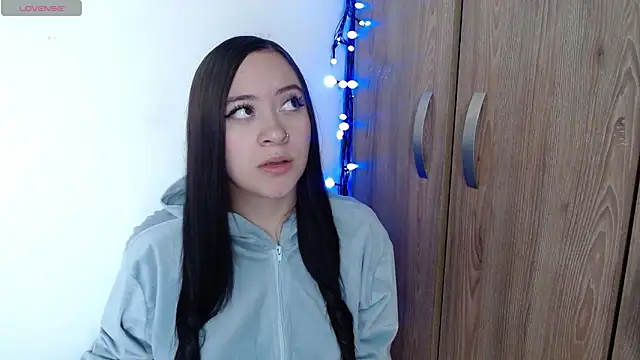 kaena-angels online show from December 13, 7:53 pm