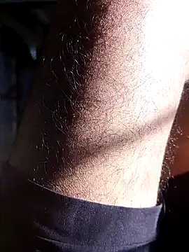 Snapshot of Smarterboytravel chatting on February 16, 3:04 am Smarterboytravel online show from February 16, 3:04 am