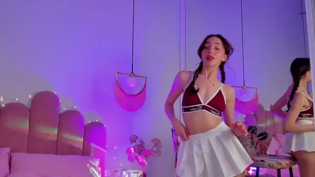 ElsaYoung online show from March 8, 12:22 am