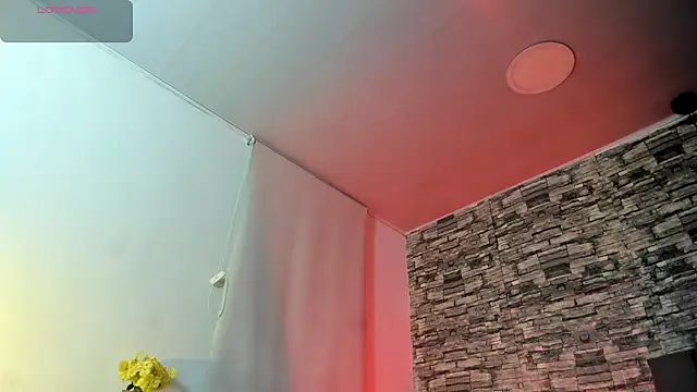 LuneObscure online show from September 26, 11:53 pm