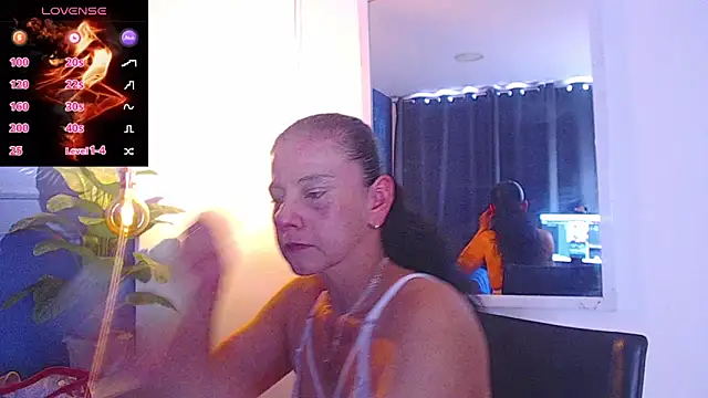 sasi luna online show from November 11, 2:06 pm