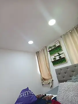 sasi luna online show from March 11, 2:23 pm