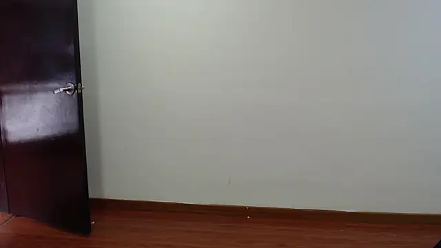 sasi luna online show from April 7, 1:11 pm