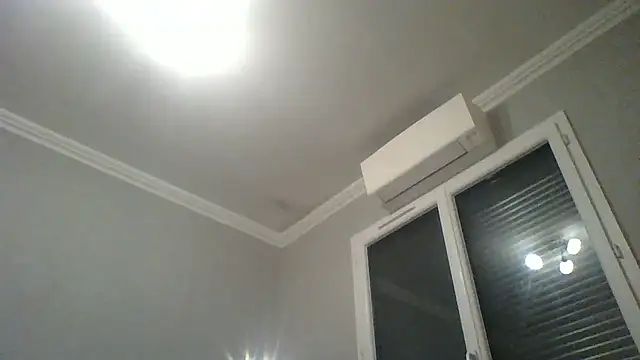 Snapshot of Cally-n chatting on January 6, 8:50 pm Cally-n online show from January 6, 8:50 pm