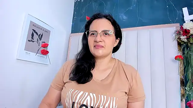 africa holmes online show from May 14, 2:18 am