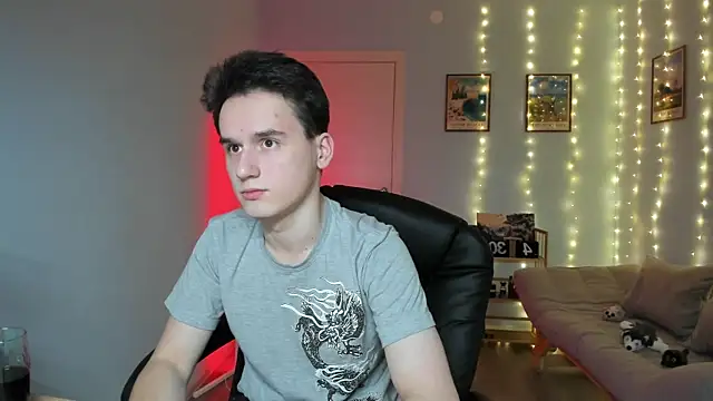 Snapshot of Scooby_k chatting on December 16, 2:16 pm Scooby k online show from December 16, 2:16 pm