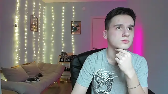 Snapshot of Scooby_k chatting on January 10, 5:37 am Scooby k online show from January 10, 5:37 am