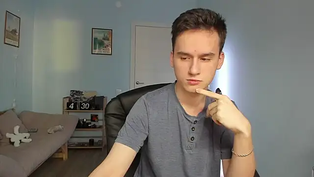 Snapshot of Scooby_k chatting on January 17, 7:51 am Scooby k online show from January 17, 7:51 am