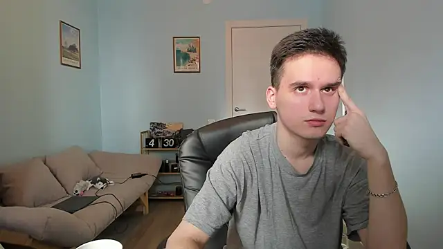 Snapshot of Scooby_k chatting on February 22, 11:57 am Scooby k online show from February 22, 11:57 am