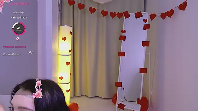 Lana  Cute  online show from February 11, 11:01 pm