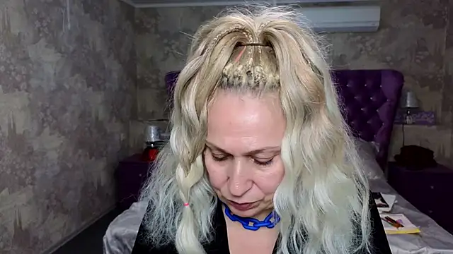 Penelope Pinky online show from January 31, 4:59 pm