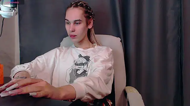 Cassie Bae online show from December 21, 1:32 pm