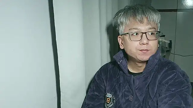 leoUSIR online show from November 27, 11:45 am