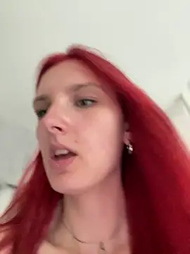 Snapshot of AnnyBelleX chatting on May 8, 3:28 pm AnnyBelleX online show from May 8, 3:28 pm