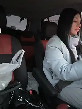 JulliaVegas online show from February 4, 1:56 am