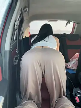 JulliaVegas online show from March 9, 5:22 am