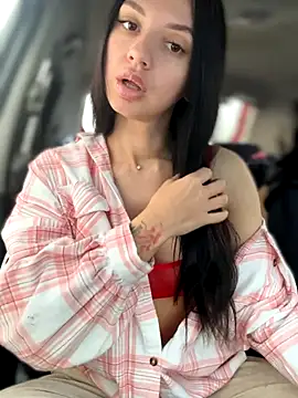 JulliaVegas online show from September 22, 1:40 am