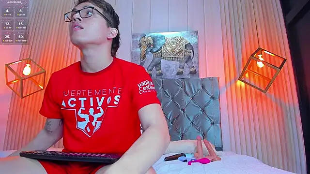 JACK BLOSSOM  online show from December 18, 11:45 am