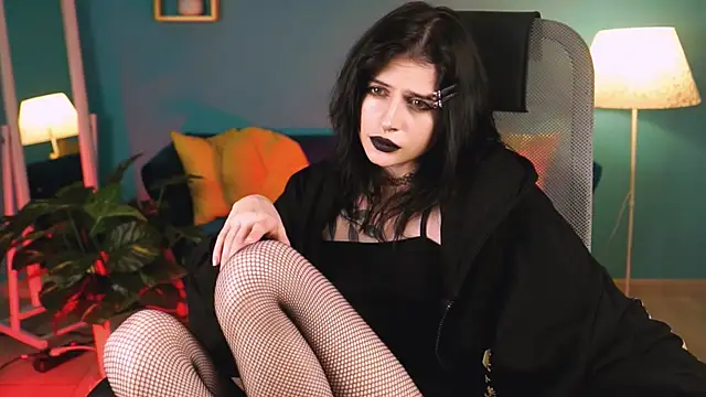 JadeCastle  online show from April 18, 7:07 pm