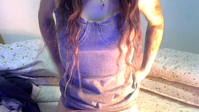 Snapshot of angel_aarna chatting on February 7, 11:47 am angel aarna online show from February 7, 11:47 am