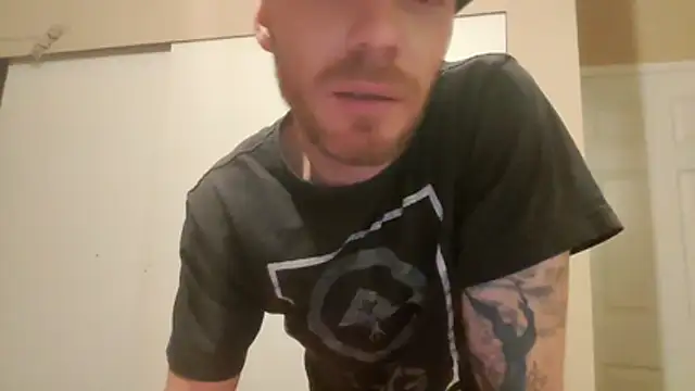 Huntzg23 online show from February 3, 6:22 am