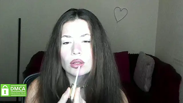 Snapshot of Alicia_redfollow chatting on November 18, 12:31 pm Alicia redfollow online show from November 18, 12:31 pm