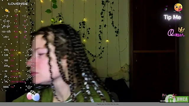 Snapshot of Alicia_redfollow chatting on February 19, 6:31 am Alicia redfollow online show from February 19, 6:31 am