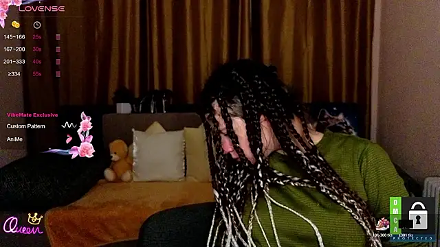 Snapshot of Alicia_redfollow chatting on February 26, 6:23 am Alicia redfollow online show from February 26, 6:23 am