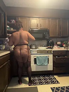 InterRacialFacial7296 online show from December 14, 11:04 am