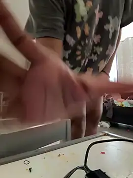 kiaxkiaa online show from February 14, 6:40 pm