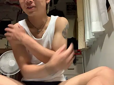 kuma0908 online show from September 11, 12:38 pm