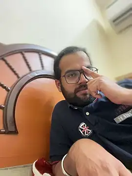 Arsh Loves Luv online show from January 3, 6:14 pm