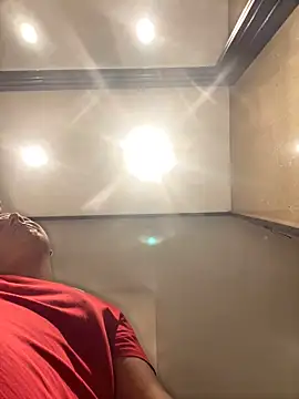 Snapshot of SecretlyDD chatting on February 23, 12:27 pm SecretlyDD online show from February 23, 12:27 pm