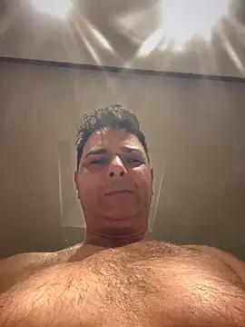 Snapshot of SecretlyDD chatting on February 24, 12:09 am SecretlyDD online show from February 24, 12:09 am