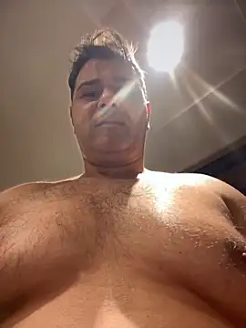 Snapshot of SecretlyDD chatting on February 27, 7:55 am SecretlyDD online show from February 27, 7:55 am