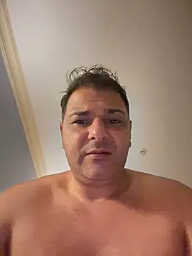 Snapshot of SecretlyDD chatting on February 28, 9:55 pm SecretlyDD online show from February 28, 9:55 pm